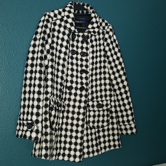 Forever 21 Jackets & Blazers - Forever 21 pea coat. Size large.